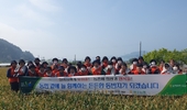 남해화학, 여수 돌산읍 마늘농가 농촌일손 돕기