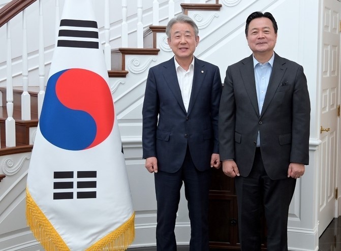 강호동 농협중앙회장, K-푸드 수출 활로 모색 [영농자재신문(주)] 강호동 농협중앙회장, K-푸드 수출 활로 모색