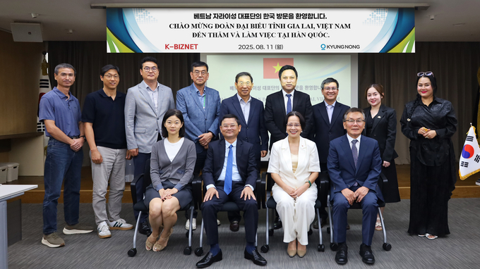 이달 11일 (주)경농이 본사를 방문한 베트남 최고위급 대표단 일원 ‘베트남 자라이성 대표단’과 스마트팜 분야 협의를 진행했다.